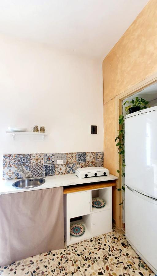 Casetta Nonna Giacomina 1Camera Da Letto E Soggiorno Con Angolo Cottura Valderice Luaran gambar